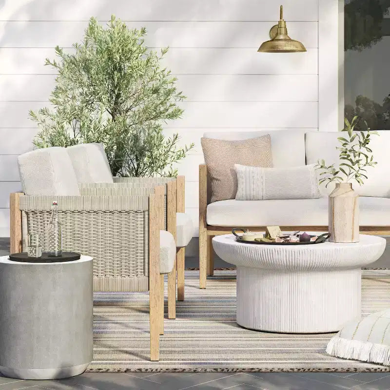 Lot de 2 chaises de patio extérieures Pasadena en acier grises - Threshold™ conçues avec Studio McGee