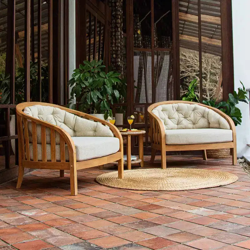 Chaise longue d'extérieur en teck Sonoma Lane Graford avec coussin taupe