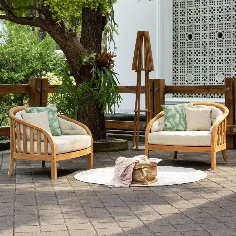 Chaise longue d'extérieur en teck Sonoma Lane Graford avec coussin taupe