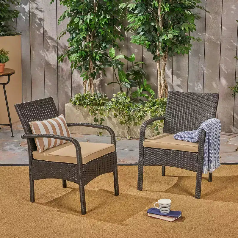 GDFStudio Kilburn Chaises de club d'extérieur en osier avec coussin (Lot de 2)