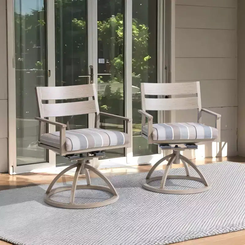 Chaises de salle à manger d'extérieur pivotantes à 360° Crestlive Products Patio 2 pièces, cadre en aluminium, finition grain de bois avec coussin Sunbrella