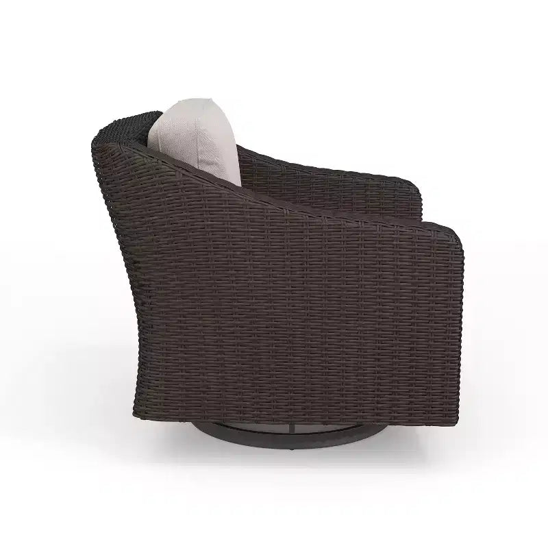 Chaise de patio d'intérieur/extérieur Martha Stewart Bedford (ensemble de 2) en osier de rotin avec pivotement à 360° et coussins toutes saisons