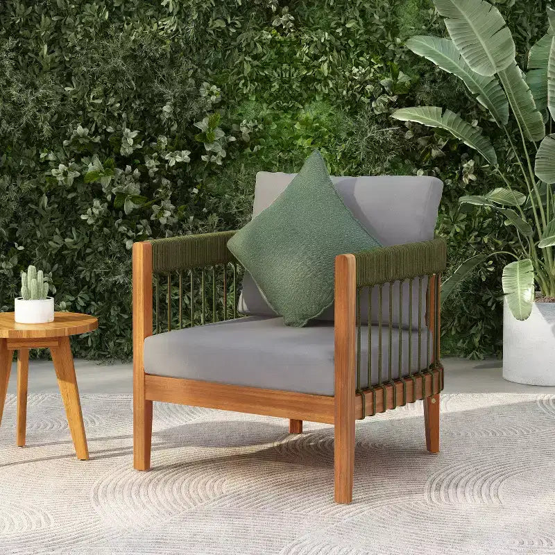 Christopher Knight Home Fauteuil club de patio Clifton en acacia rustique et corde, rembourré avec dossier incurvé