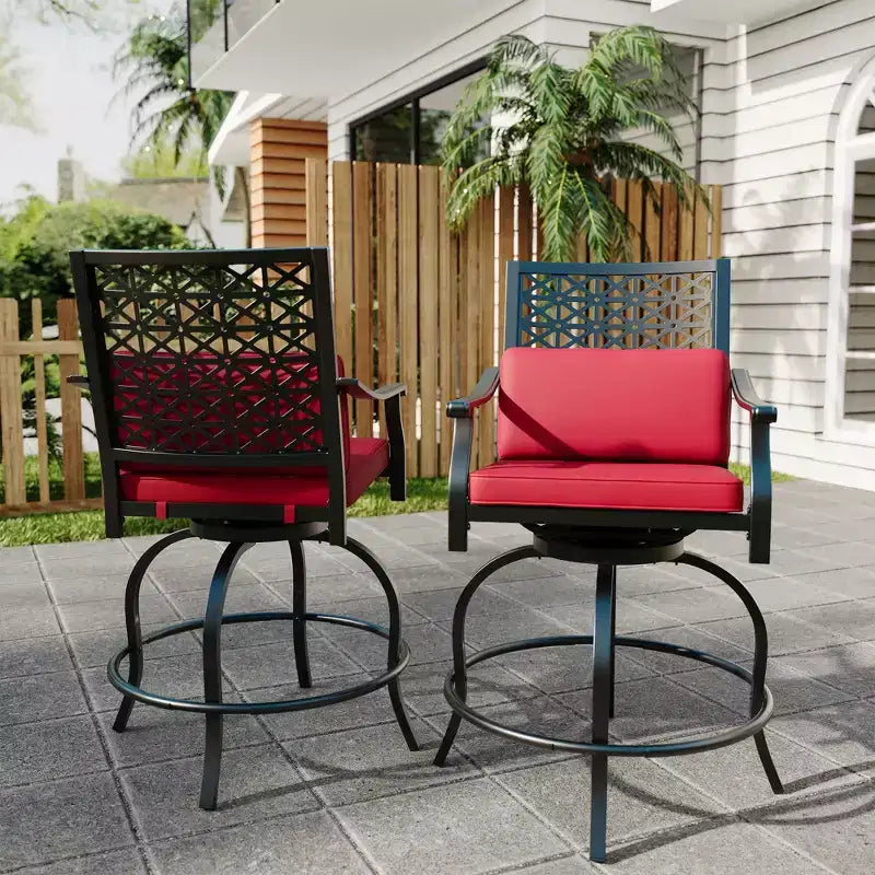 Tabourets de bar pivotants d'extérieur hauteur comptoir avec coussin rouge, lot de 2 tabourets de bar de patio avec accoudoirs et dossier, grands tabourets de bar pivotants d'extérieur pour le jardin