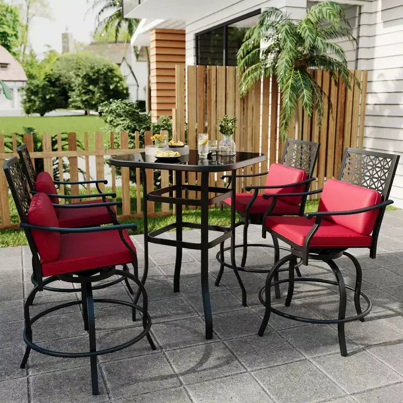 Tabourets de bar pivotants d'extérieur hauteur comptoir avec coussin rouge, lot de 2 tabourets de bar de patio avec accoudoirs et dossier, grands tabourets de bar pivotants d'extérieur pour le jardin