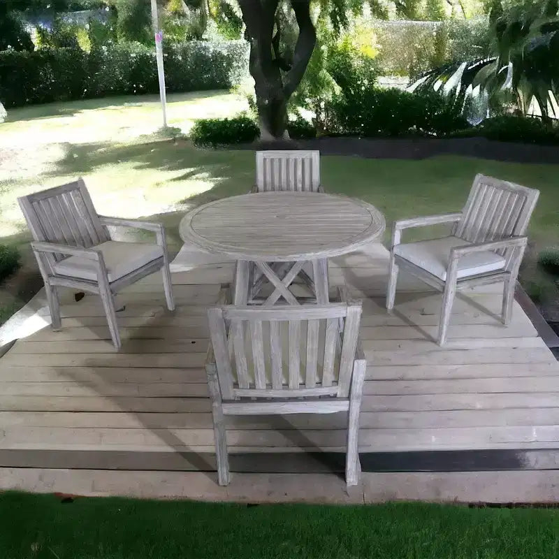 Chaise de salle à manger d'extérieur Courtyard Casual Driftwood Grey Teak Surf Side avec coussin