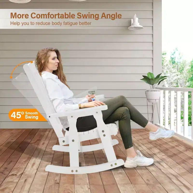Karl Home | Fauteuil à bascule extérieur en bois massif à lattes de 71 cm avec coussin