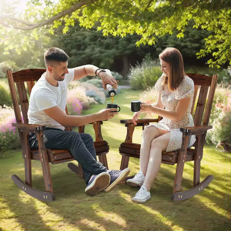 Karl Home | Fauteuil à bascule extérieur en bois massif à lattes de 71 cm avec coussin