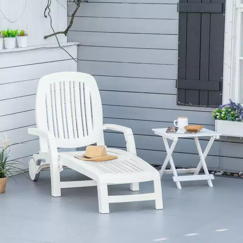 Chaise longue d'extérieur sur roulettes avec coffre de rangement, transat imperméable à montage rapide, conception pliable, dossier réglable sur 5 niveaux pour la piscine
