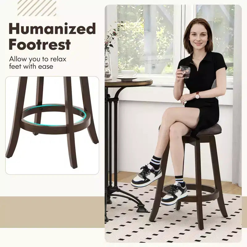 Tabourets de bar Costway de 61 cm de haut (lot de 4) avec siège rond pivotant à 360° et repose-pieds