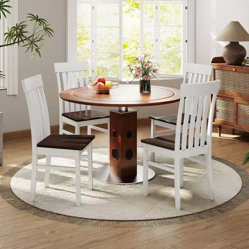 Lot de 2 chaises de salle à manger Costway avec dossier haut à lattes, sièges concaves, pieds en bois d'hévéa