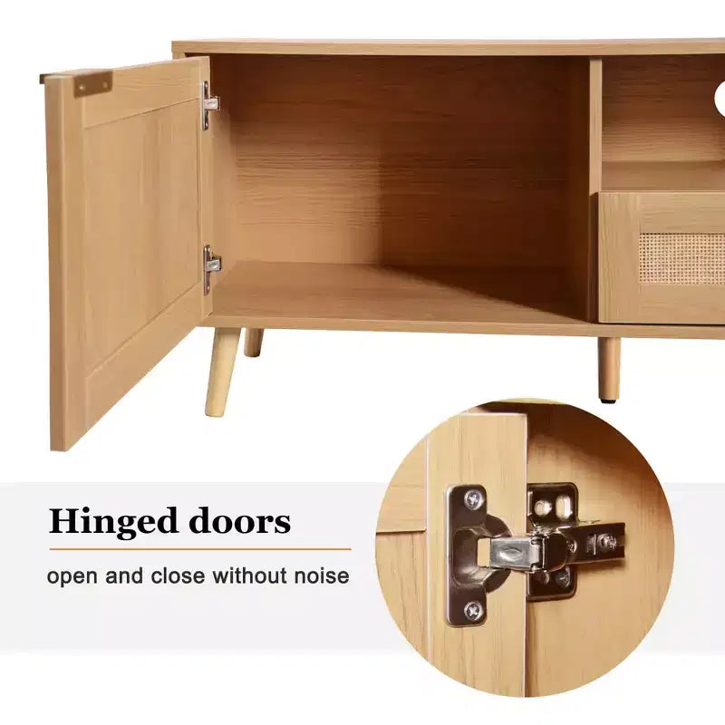 Meuble TV en rotin MAYEERTY pour téléviseurs jusqu'à 85 pouces, console média moderne de style ferme, centre de divertissement avec pieds en bois massif pour salon, beige