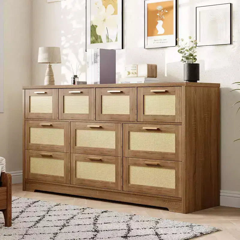 Commode en rotin pour chambre à coucher avec 10 tiroirs, grande commode en bois avec poignées en métal doré, commode large de style bohème pour chambre à coucher ou salon.