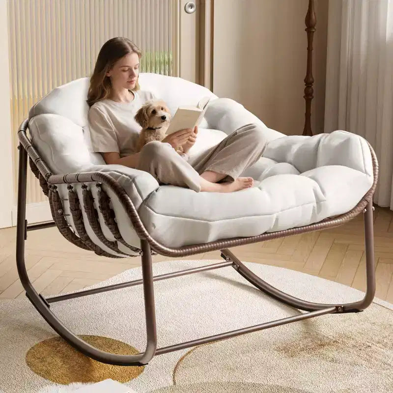 Fauteuil à bascule Papasan d'extérieur avec coussin, fauteuil à bascule en osier et métal pour patio, véranda ou salon, capacité de 158 kg