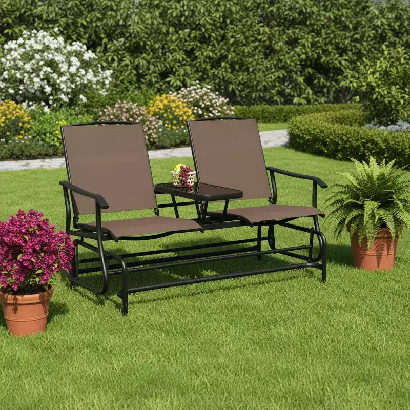 Banc planeur d'extérieur Gymax 2 places avec table en verre centrale, chaise longue de patio, balancelle de jardin, causeuse, marron
