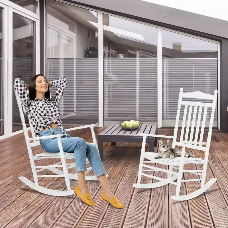 Karl Home | Chaises à bascule de patio en bois massif tourné (lot de 2)