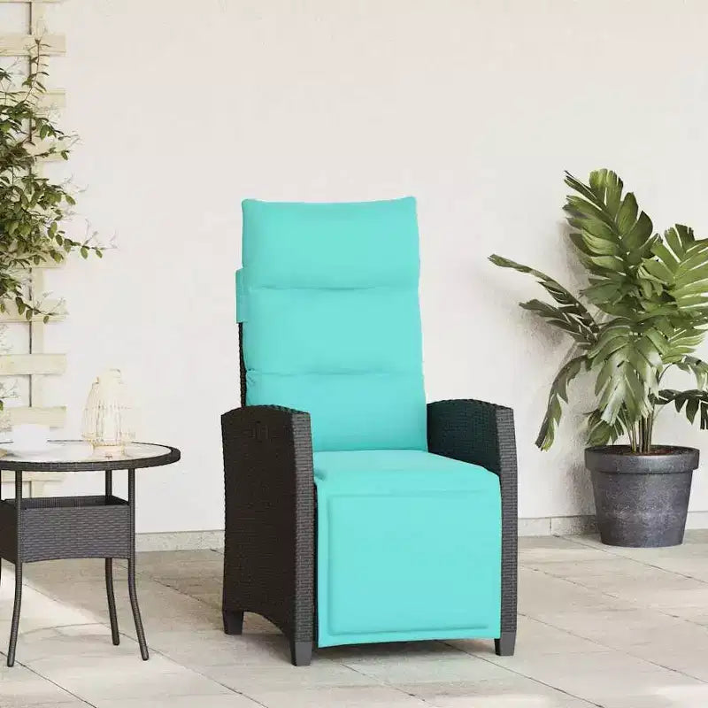 Chaise de jardin inclinable vidaXL en résine tressée avec table d'appoint
