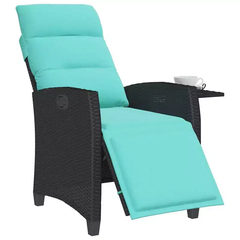 Chaise de jardin inclinable vidaXL en résine tressée avec table d'appoint