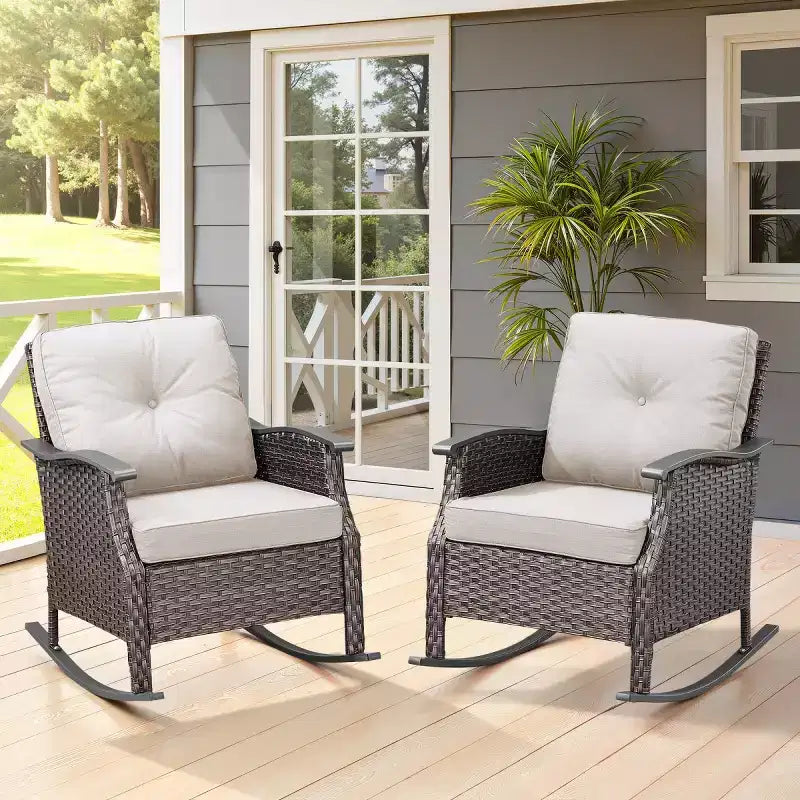 Ensemble de 2 chaises berçantes d'extérieur avec coussins, fauteuils à bascule de patio en osier gris résistant aux intempéries pour porche, jardin, terrasse ou arrière-cour-Panipeachy