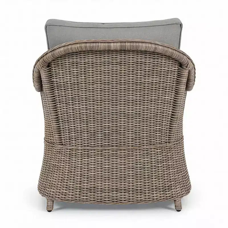 Fauteuil de jardin Martha Stewart Lily Pond, en rotin tressé gris vieilli avec coussins gris résistants aux intempéries