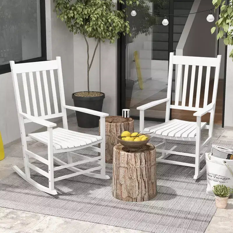 Lot de 2 chaises à bascule d'extérieur, fauteuils à bascule de terrasse en bois avec accoudoirs lisses, dossier haut pour jardin, balcon, porche, supporte jusqu'à 160 kg