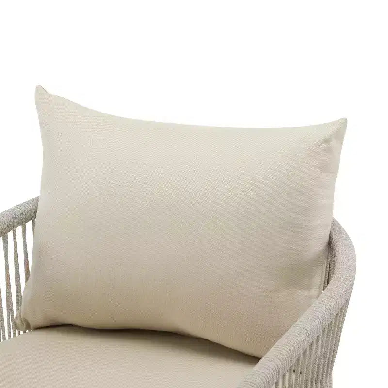 Chaise longue incurvée en aluminium avec motif tressé en corde, confort rembourré, cadre thermolaqué pour l'extérieur