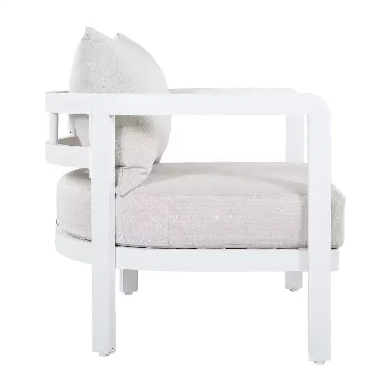 Fauteuil de club d'extérieur en aluminium ModernLuxe, Fauteuil de salon moderne résistant à la rouille avec coussin beige, Siège de détente pour jardin