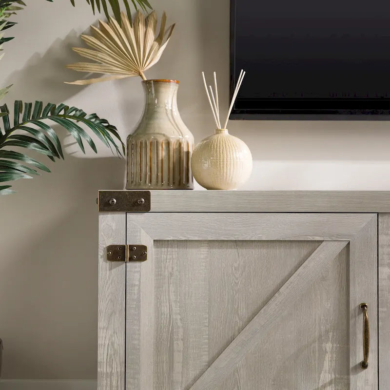 Meuble TV avec porte de grange de 70 pouces Middlebrook Firebranch