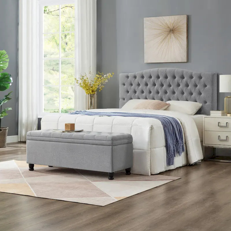 Banc de rangement capitonné en tissu de lin avec pieds fuselés en bois