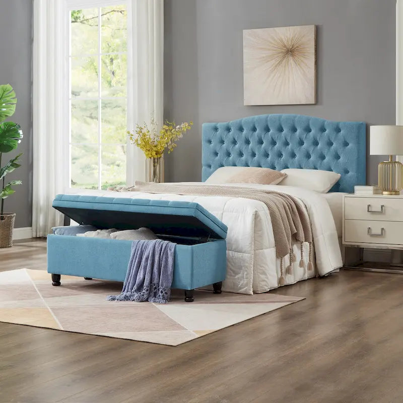 Banc de rangement capitonné en tissu de lin avec pieds fuselés en bois