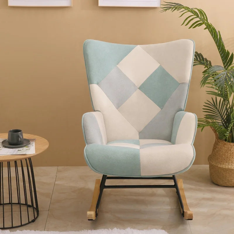 Fauteuil à bascule en tissu Mid-Century avec pieds en bois et lin patchwork
