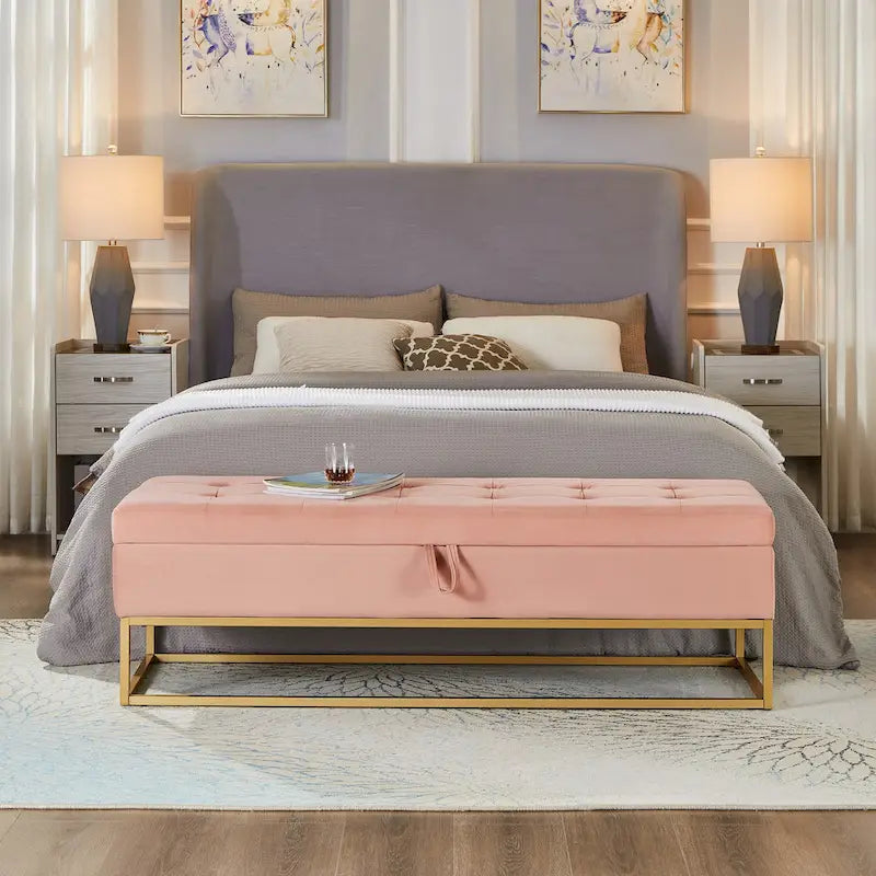 Banc de rangement en velours touffeté avec base en métal doré