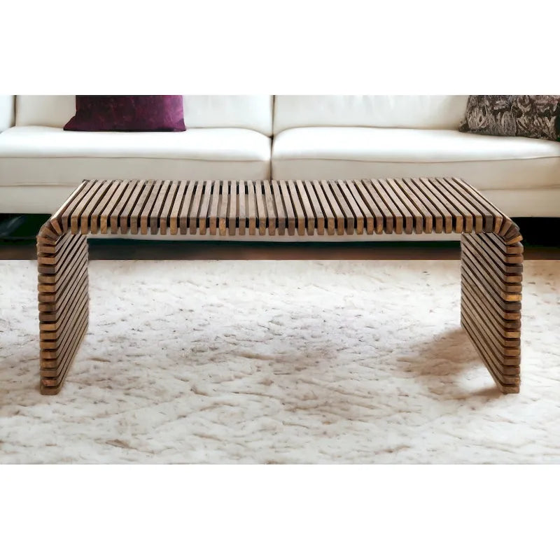 HomeRoots Table basse à rayures en bois massif marron 26 po - 26 X 18 X 48 po