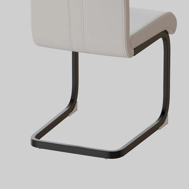 Chaise d'appoint rembourrée à dossier haut avec tube en C