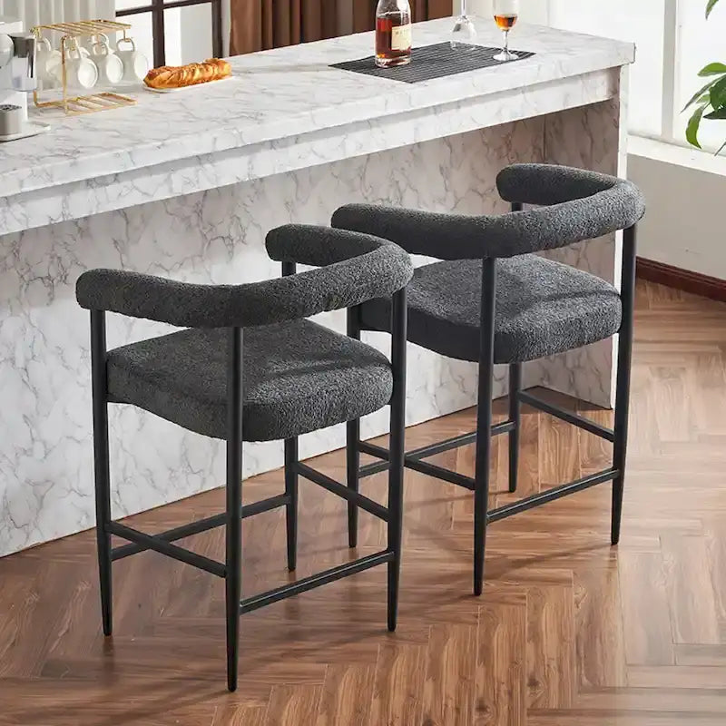 Tabourets de bar modernes en bouclette lot de 2, hauteur comptoir avec structure métallique et accoudoirs pour îlot de cuisine, salle à manger