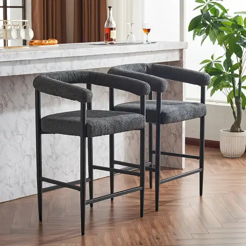 Tabourets de bar modernes en bouclette lot de 2, hauteur comptoir avec structure métallique et accoudoirs pour îlot de cuisine, salle à manger