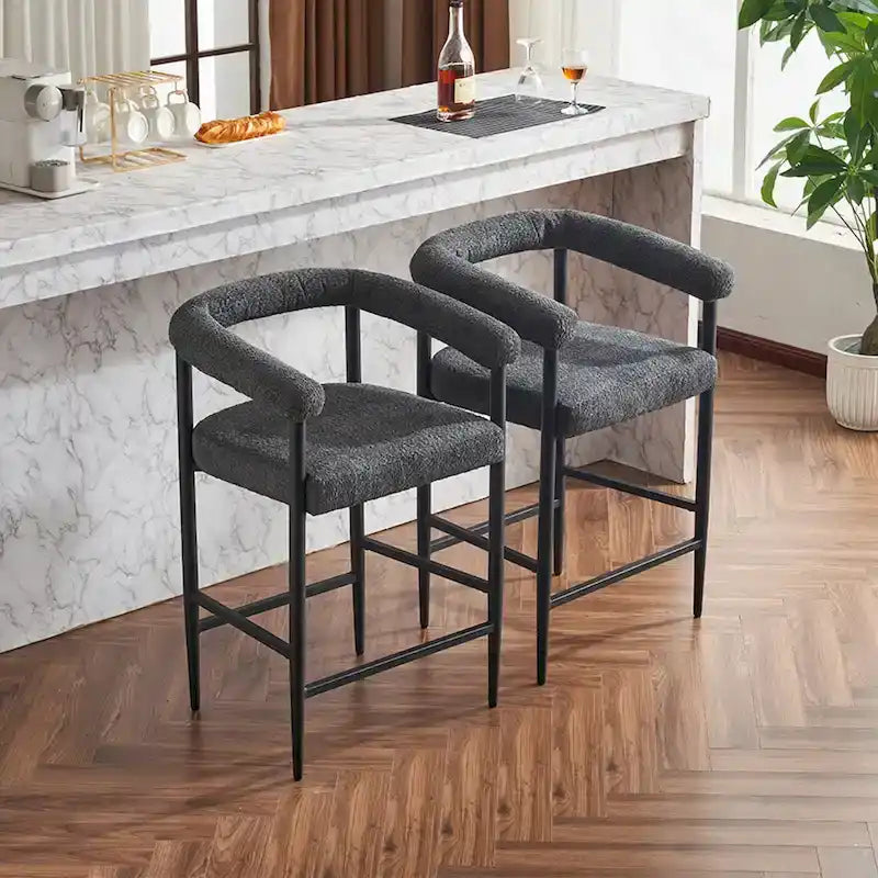 Tabourets de bar modernes en bouclette lot de 2, hauteur comptoir avec structure métallique et accoudoirs pour îlot de cuisine, salle à manger