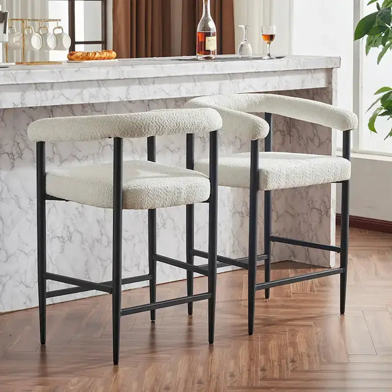 Tabourets de bar modernes en bouclette lot de 2, hauteur comptoir avec structure métallique et accoudoirs pour îlot de cuisine, salle à manger