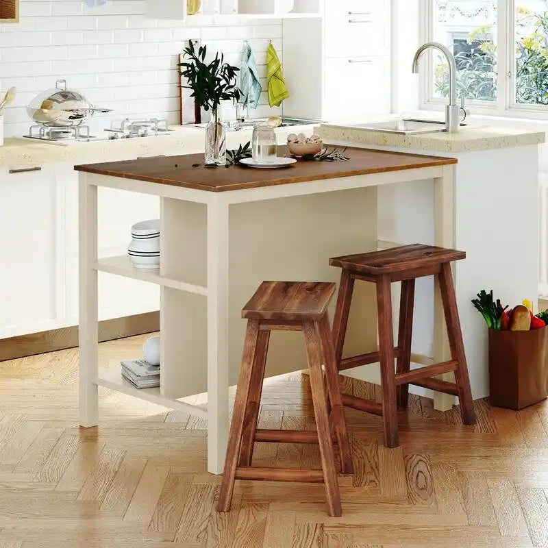 Ensemble îlot de cuisine rustique 3 pièces en bois massif Table de boucher stationnaire de 45 pouces avec deux tabourets et deux étagères ouvertes.