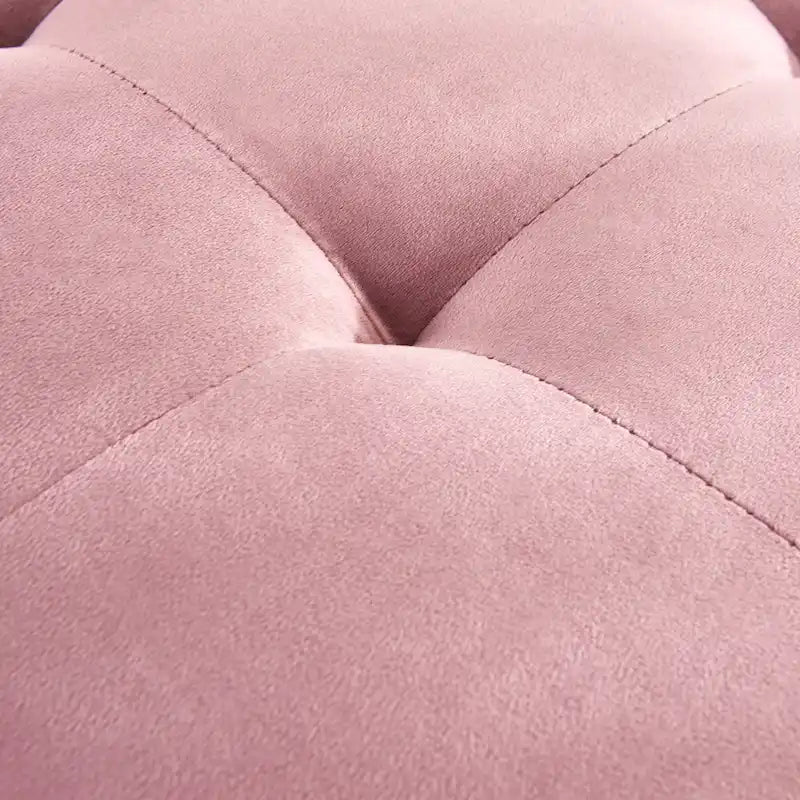 Chaise longue capitonnée en velours rose 64