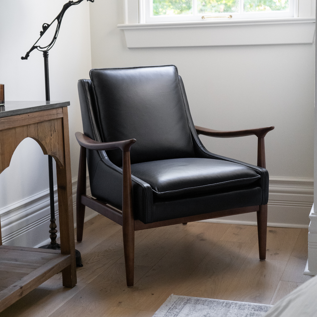 Mid-Century Leather Lounge Chair