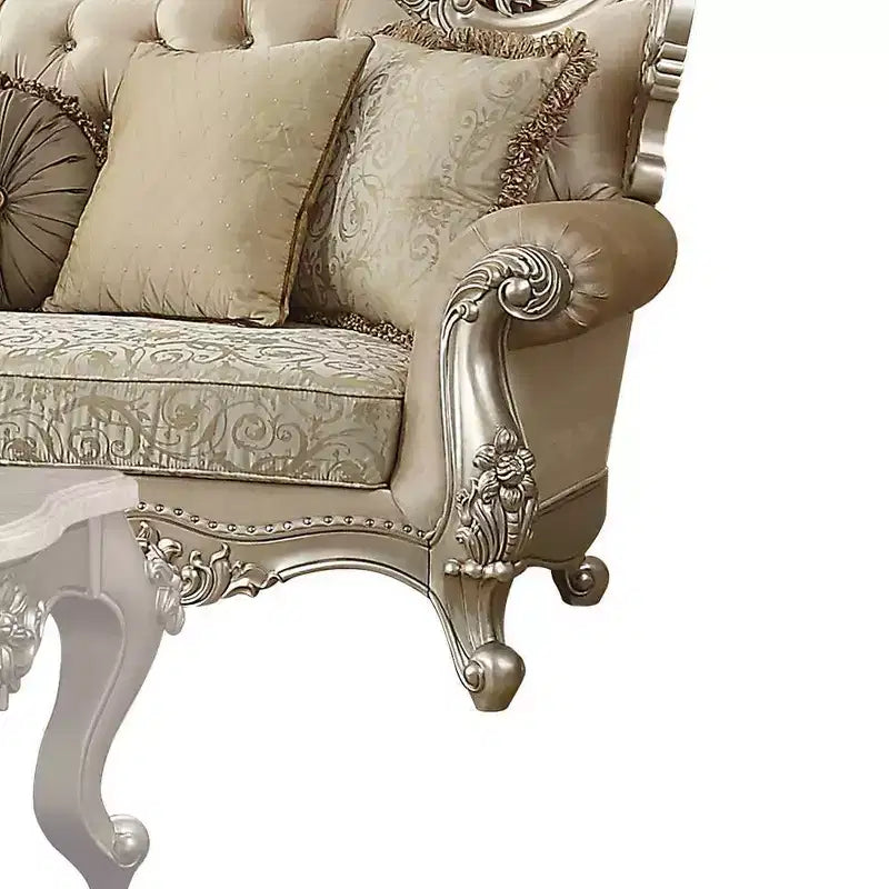Canapé 88 po Bentley Tissu/Champagne - Acme Furniture : d'inspiration victorienne, capitonné, accoudoirs roulés