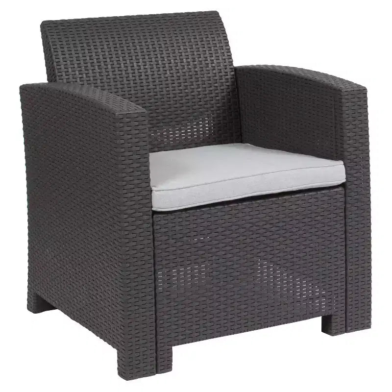 Chaise en rotin synthétique Flash Furniture avec coussin tout temps