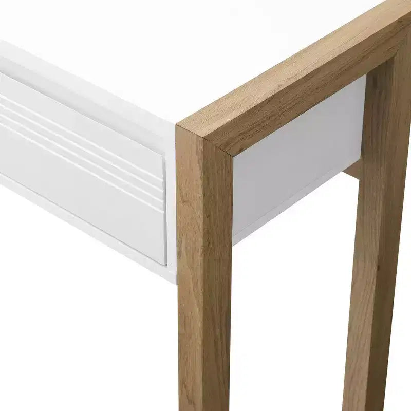 Bureau d'écriture bicolore Claudine Chic avec tiroir rainuré - Saracina Home