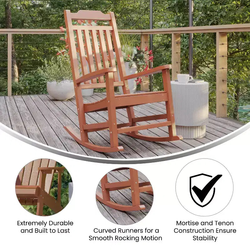 Fauteuil à bascule Emma et Oliver tout temps en faux bois - Meubles de patio et de jardin