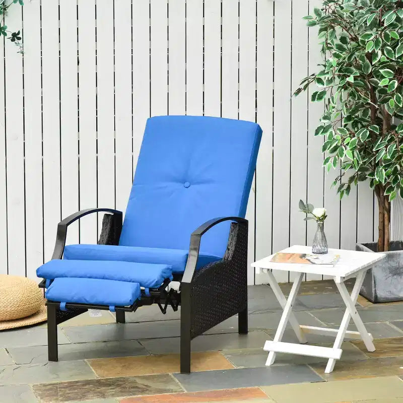 Chaise longue inclinable Outsunny en rotin tressé à la main, tout temps, pour patio, extérieur, jardin, bord de piscine