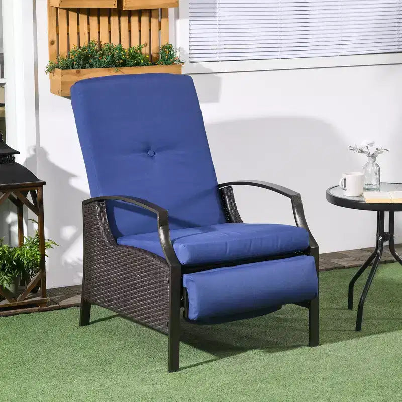Chaise longue inclinable Outsunny en rotin tressé à la main, tout temps, pour patio, extérieur, jardin, bord de piscine
