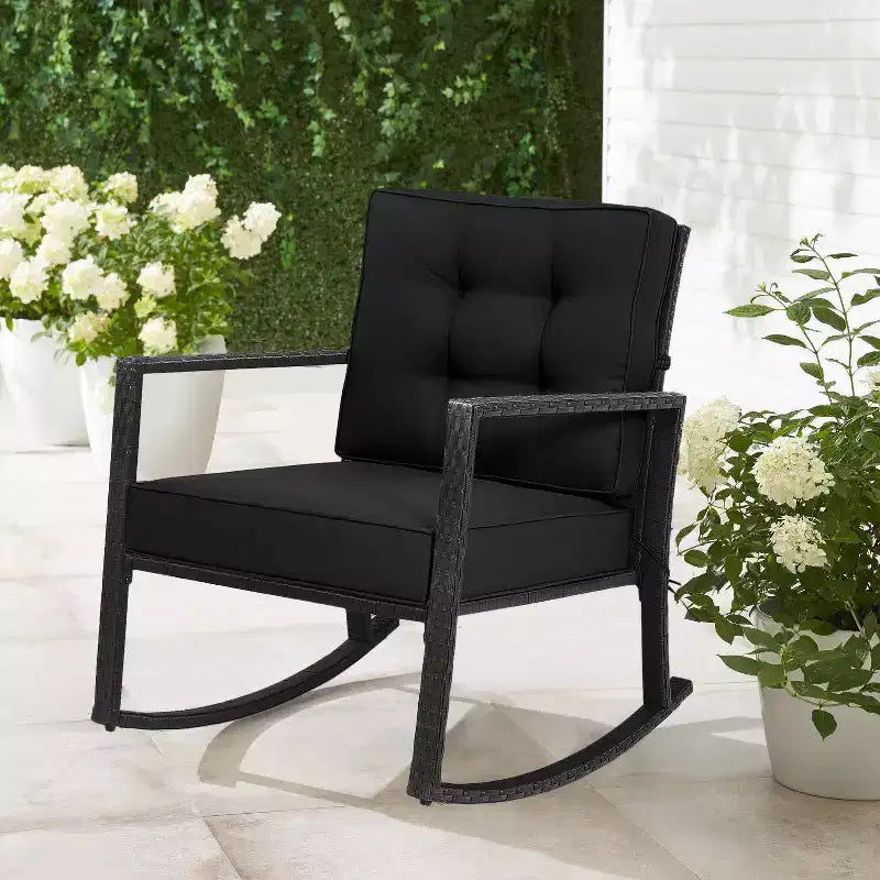 Fauteuil à bascule d'extérieur en rotin avec coussin - WELLFOR