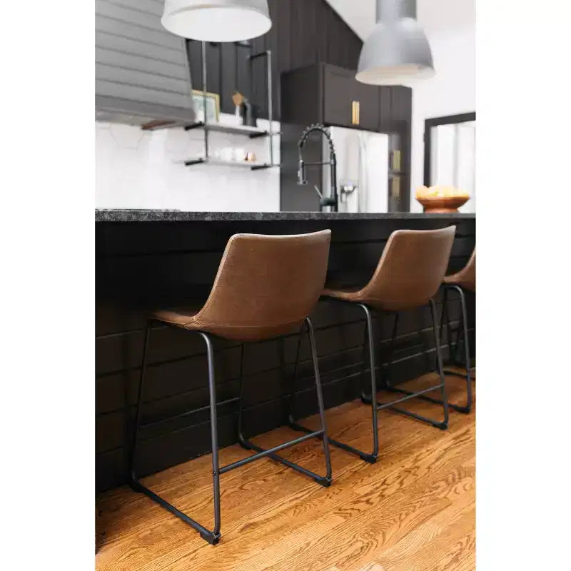 Tabouret de bar rembourré à hauteur de comptoir Centiar – Signature Design by Ashley