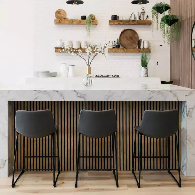 Tabouret de bar rembourré à hauteur de comptoir Centiar – Signature Design by Ashley